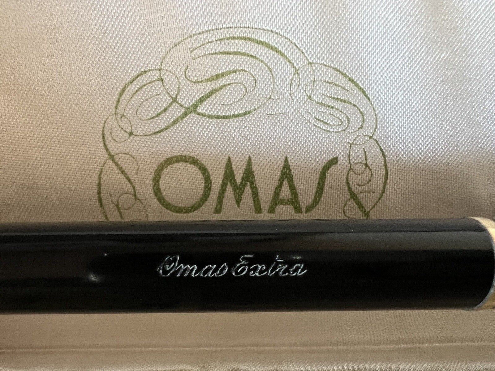 Omas Extra Pen Sphere Penholder Black Cowl Support Marking Vintage