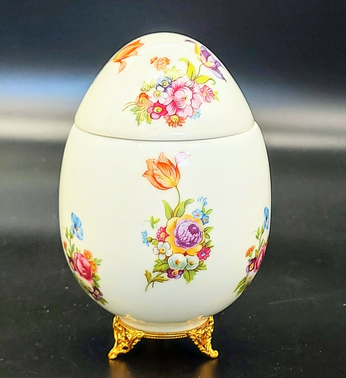 Limoges Artoria France Jumbo Big Porcelain Egg Floral Design Trinket Box 5.5”x4”