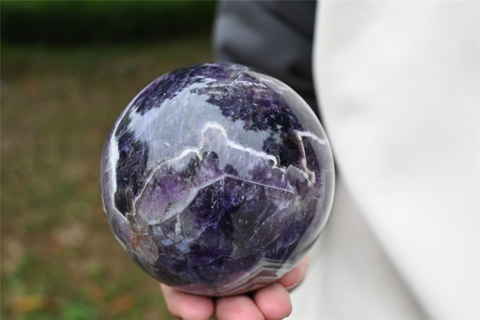 1170g Top Natural Dreamy Amethyst Quartz Sphere Carved Crystal Ball Reiki.Q2854