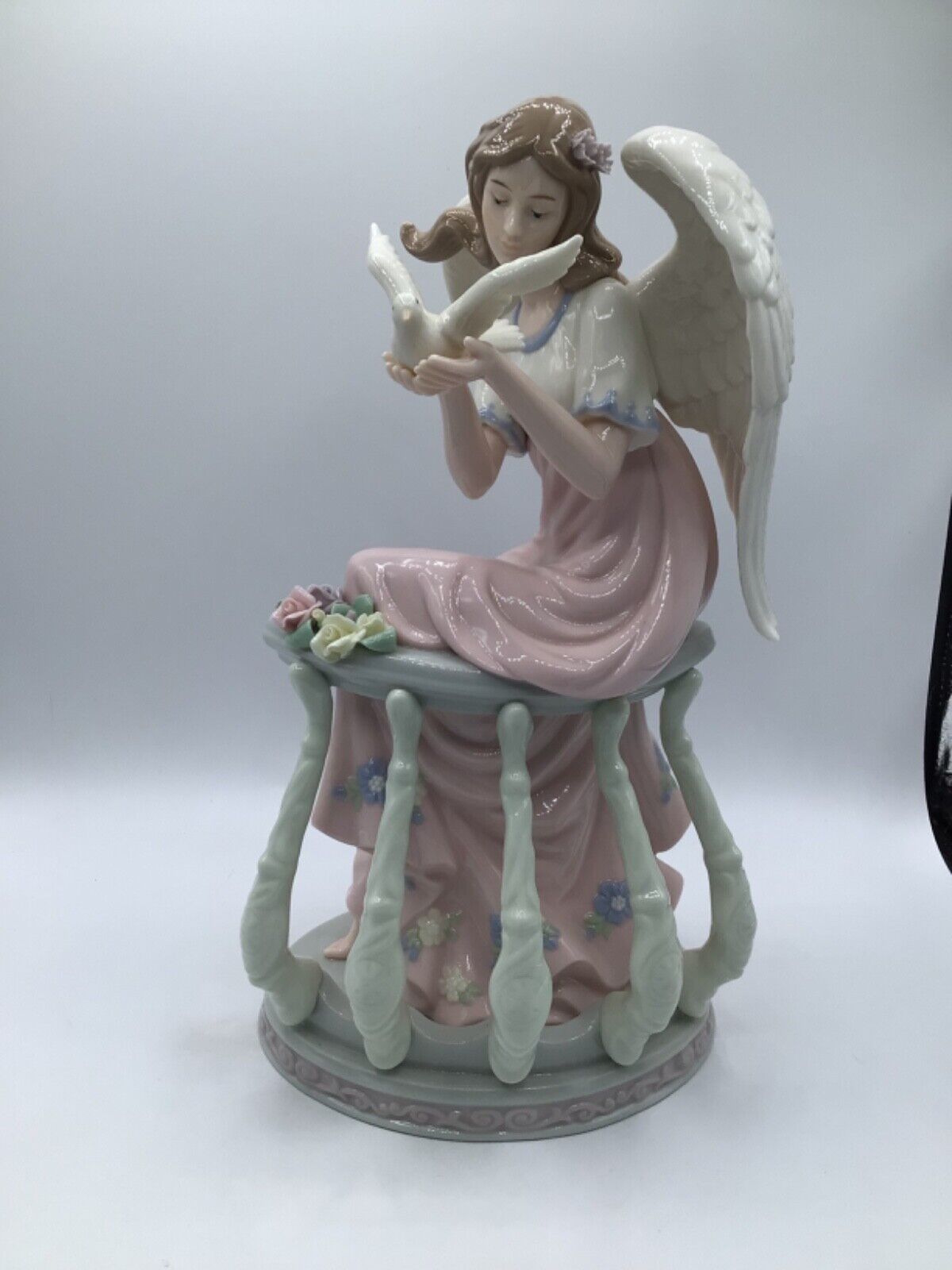 2006 Porcelain Hand Painted Angel Garden Rail Dove in Hand 12”Figurine
