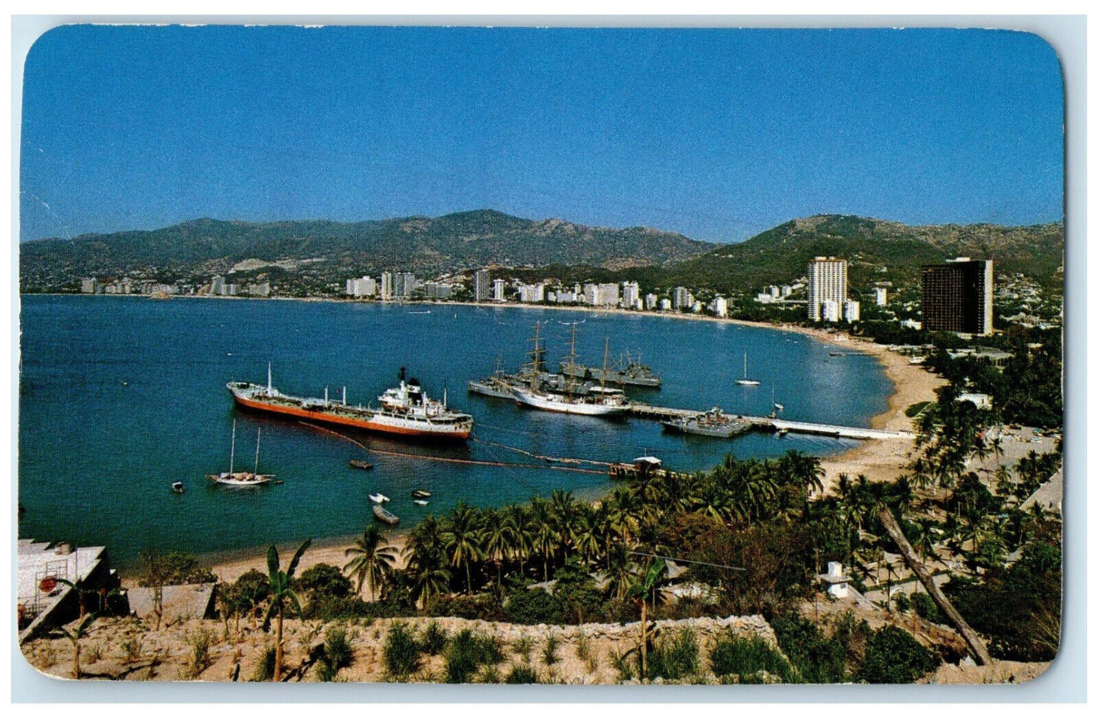 c1960's Panoramic View Eastern Section of Bay Acapulco Guerrero Mexico Postcard