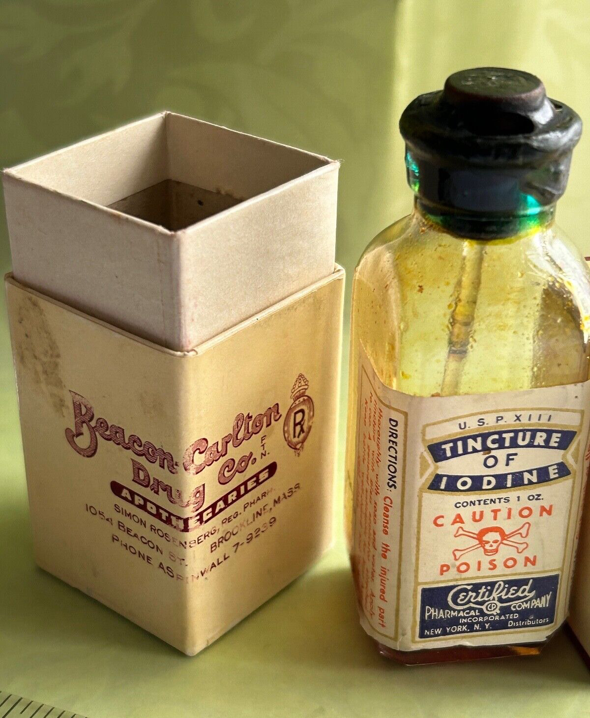 antique iodine tincture glass BOTTLE vtg box Beacon Drug Apothecary Brookline MA