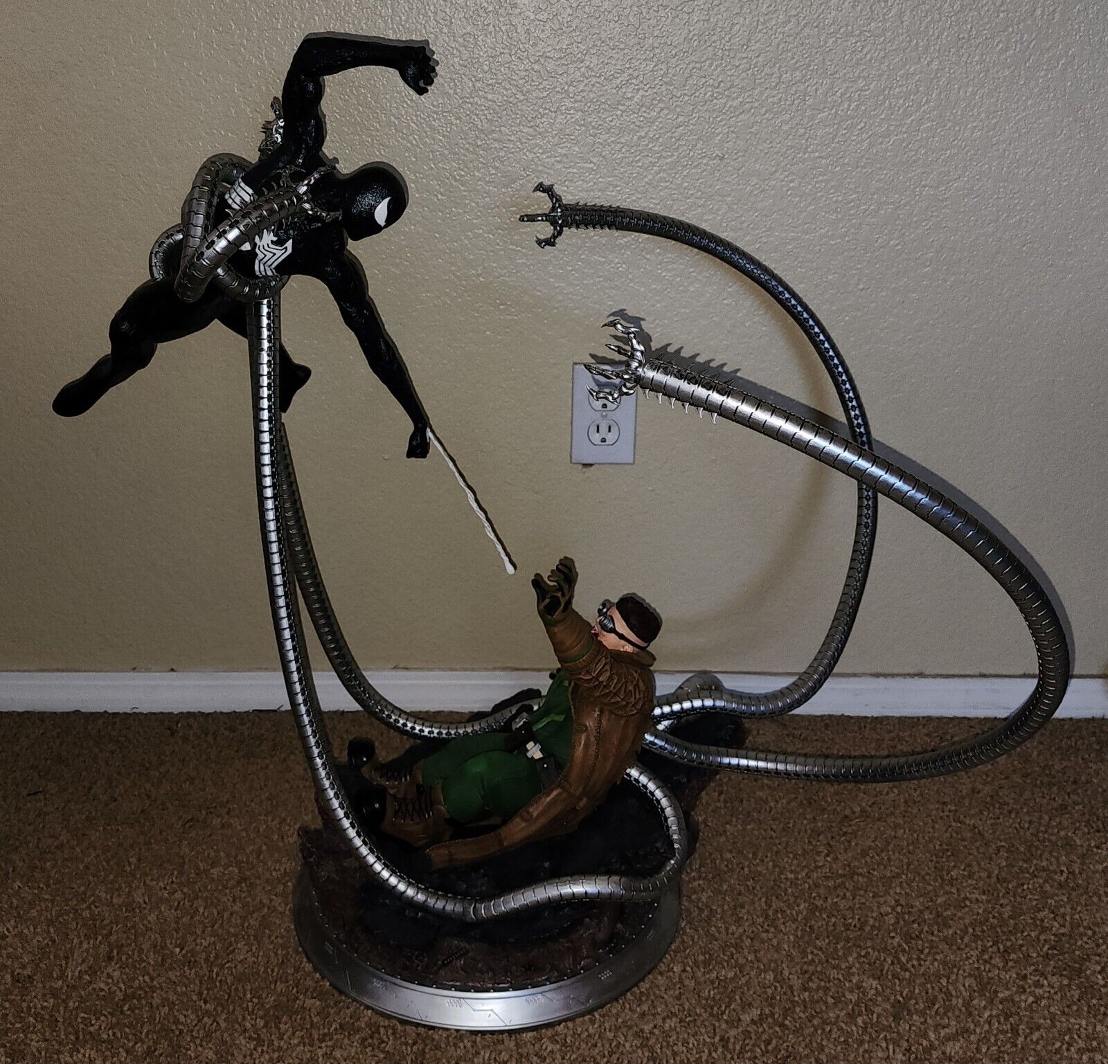 Custom Spiderman Vs Doc Ock Statue (Damaged, Local Pickup Only)