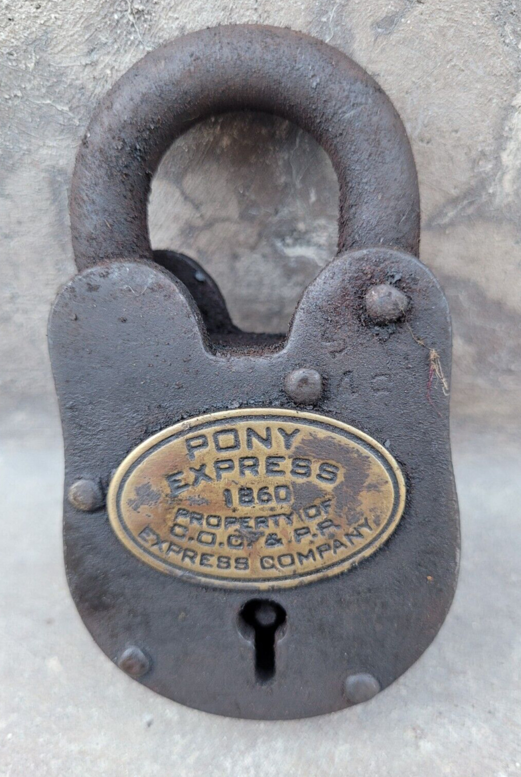 Pony Express 1860 Property Of C.O.C. & P.P. Express Cast Iron Lock Padlock 2 Key