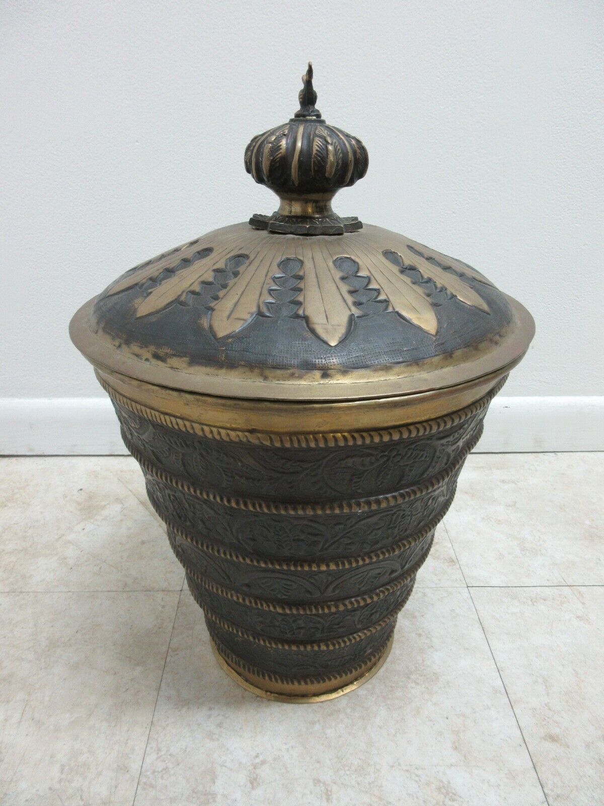John Richard Brass Acanthus Bowl urn Storage Planter French Regency B