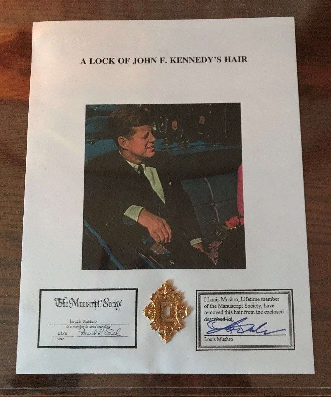 JOHN F. KENNEDY LOCK OF HAIR CERTIFIED/AUTHENTICATED THE MANUSCRIPT SOCIETY RARE
