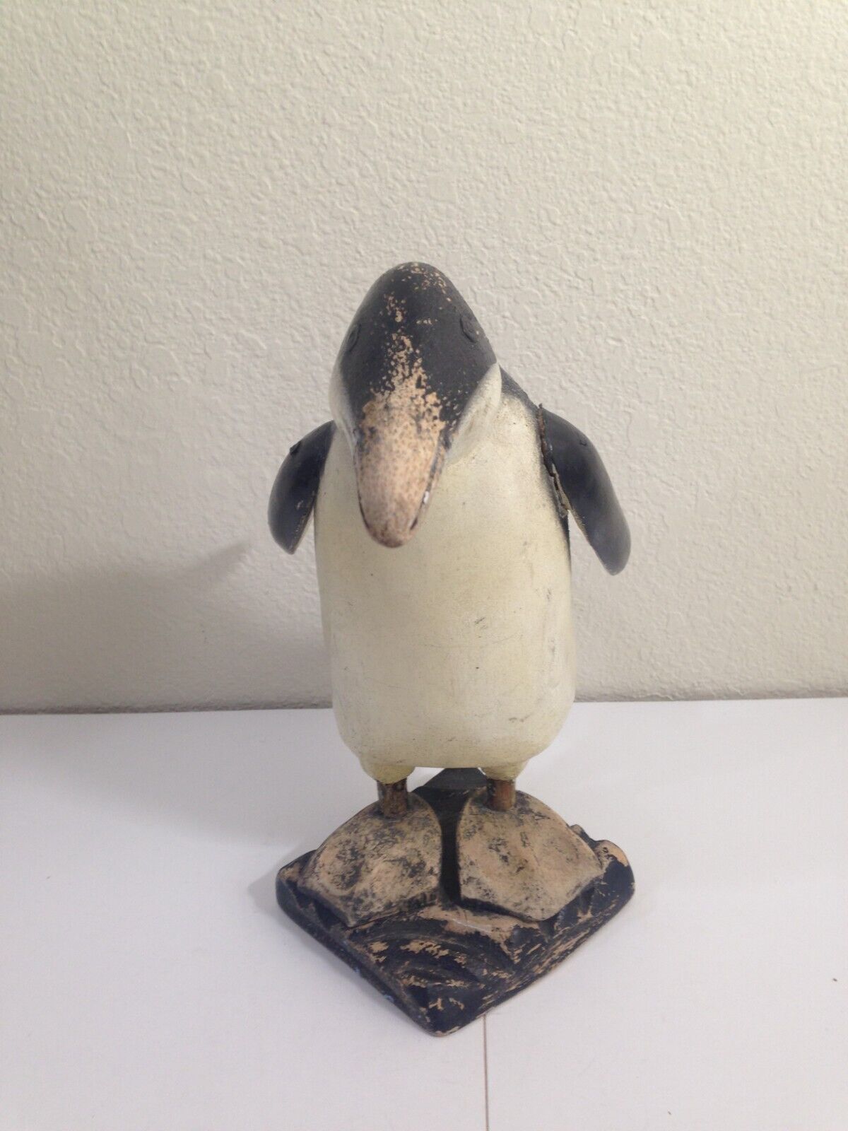Vtg folk art hand made carved wooden penguin wonderful patina black white