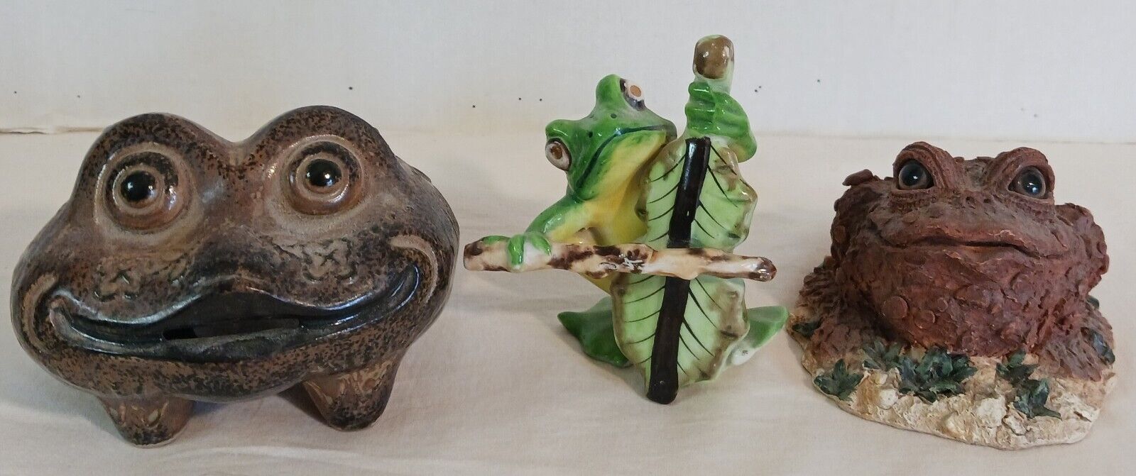 Lot of 3 Vintage FROGS Occupied Japan Cello, 1960's Pottery, 1999 TOAD HOLLOW
