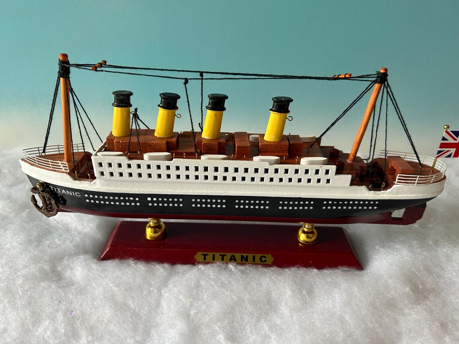 Vintage Titanic Model Ship--w/Stand  12\
