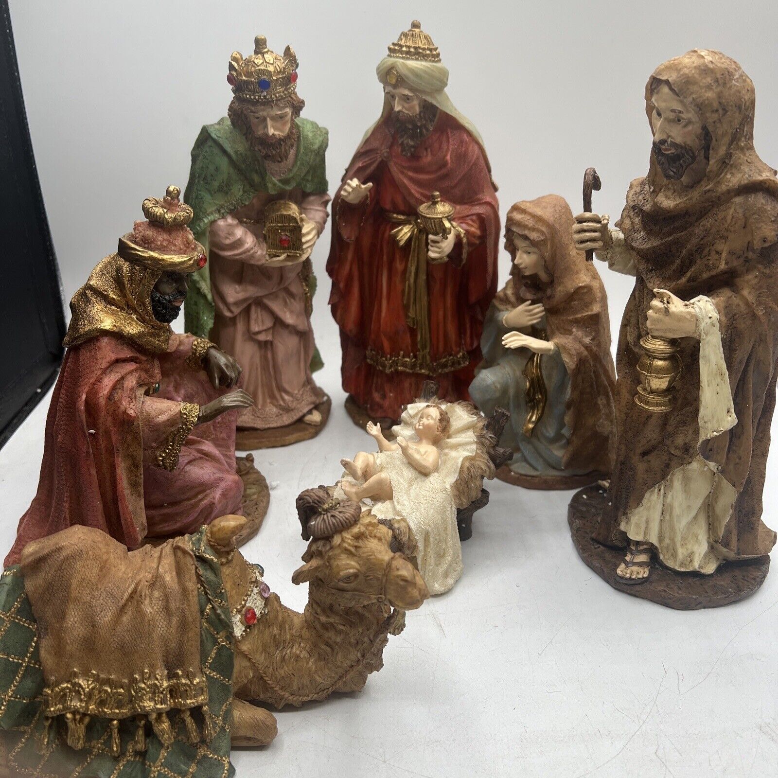 Raz Imports Christmas Nativity Scene Figurines 7 Piece Resin Camel Wisemen Baby