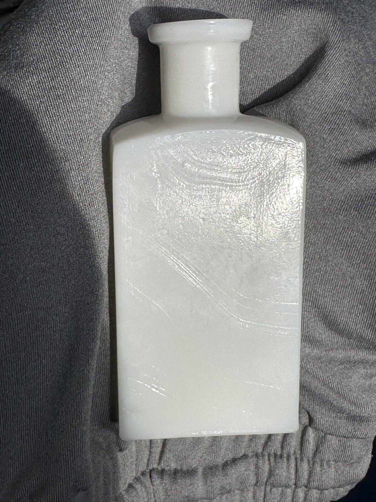 Very Rare Whitall Tatum Co. Antique Milk Glass Bottle W.T.Co. Medicine Apothecar