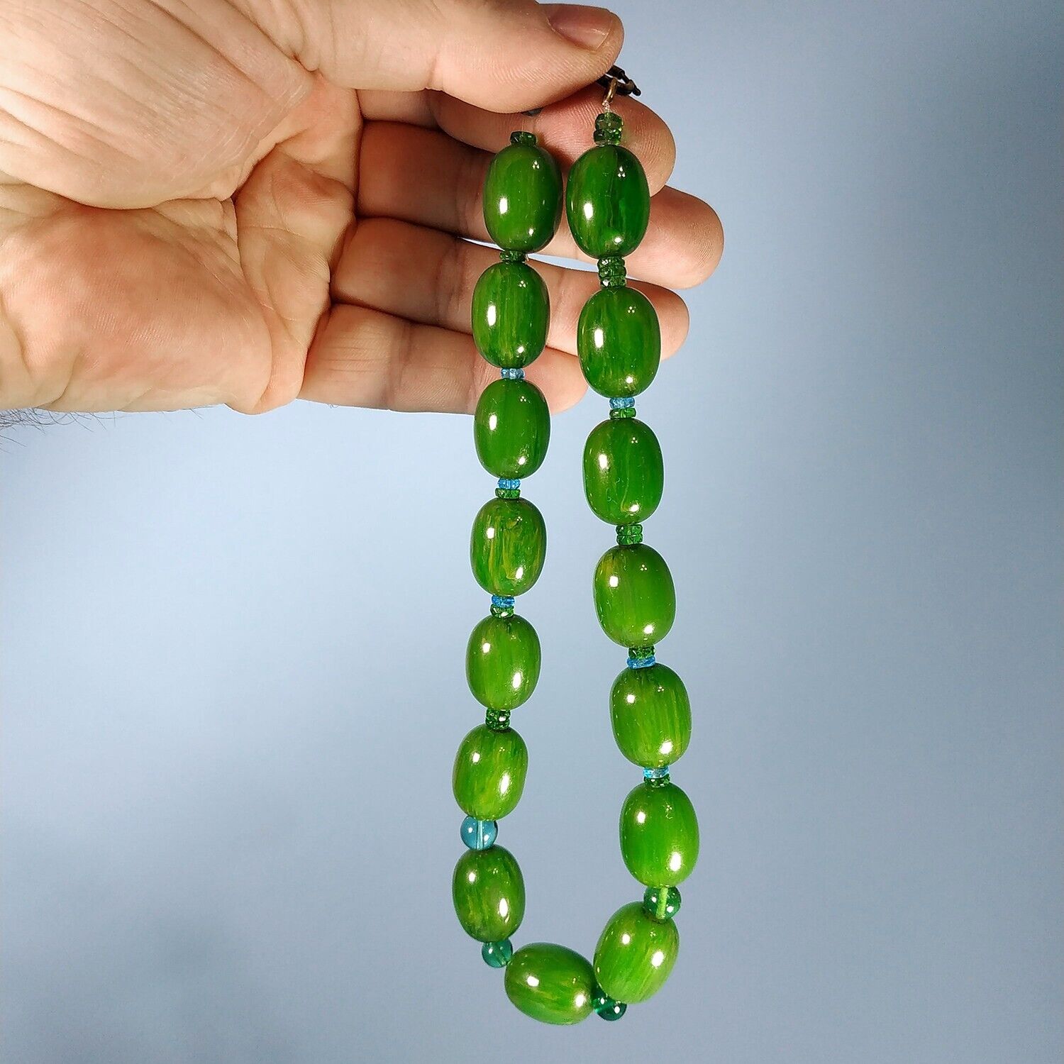 RARE ANTIQUE GREEN Bakelite Islamic Prayer Beads/ Beads. W.54 g