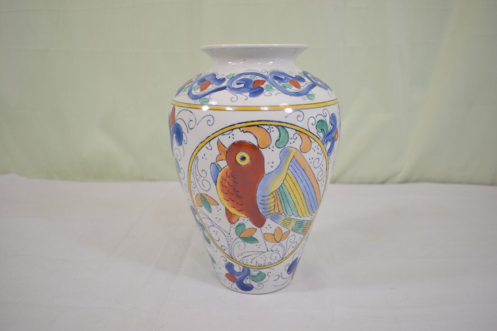 Chinese Vase WBI Bird of Paradise Motif Hand-Painted Vase 11\