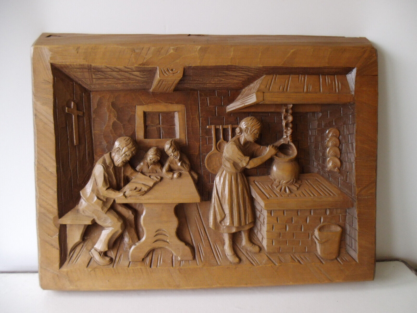 MASSIVE HEAVY WOODEN HAND CARVED 3D WALL RELIEF FARM FAMILY IN THE KITCHEN