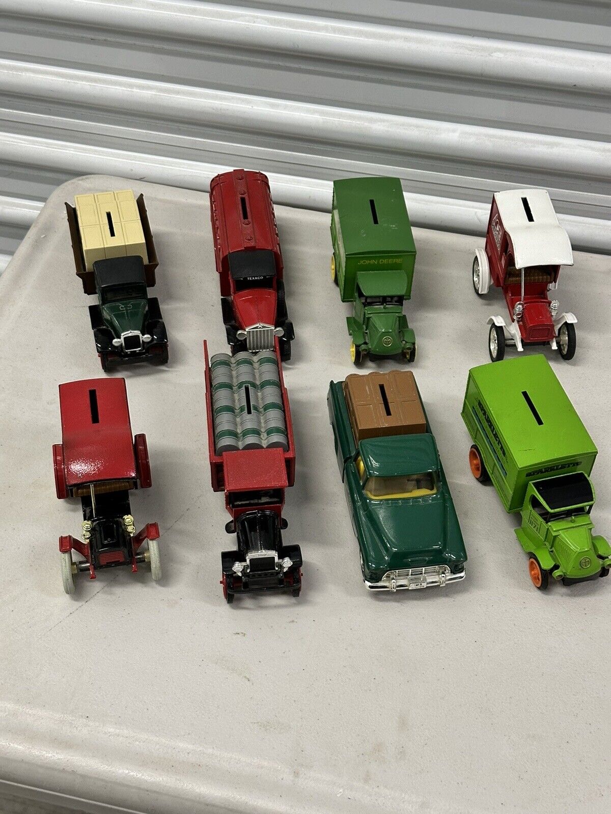 ERTL DIE-CAST  LOT Of 8 CARS COIN BANK.