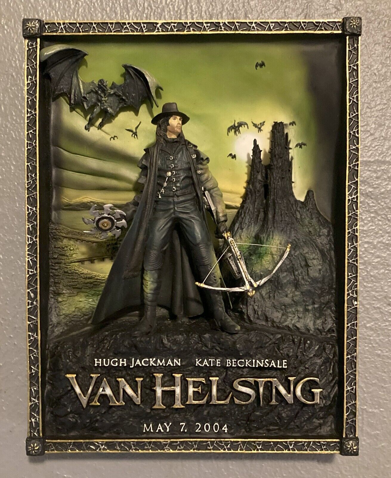 Van Helsing 3D Resin Table Wall Plaque Code 3 Collectibles with COA & BOX 3-D