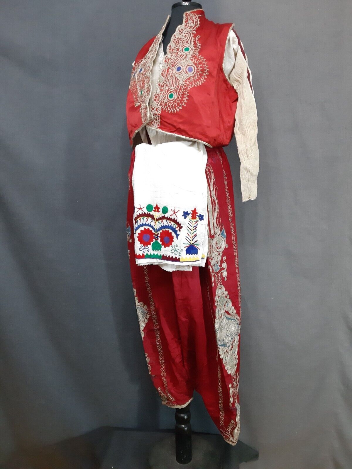 Antique Traditional Folk Bulgarian Alevi Woman's Costume from Isperih