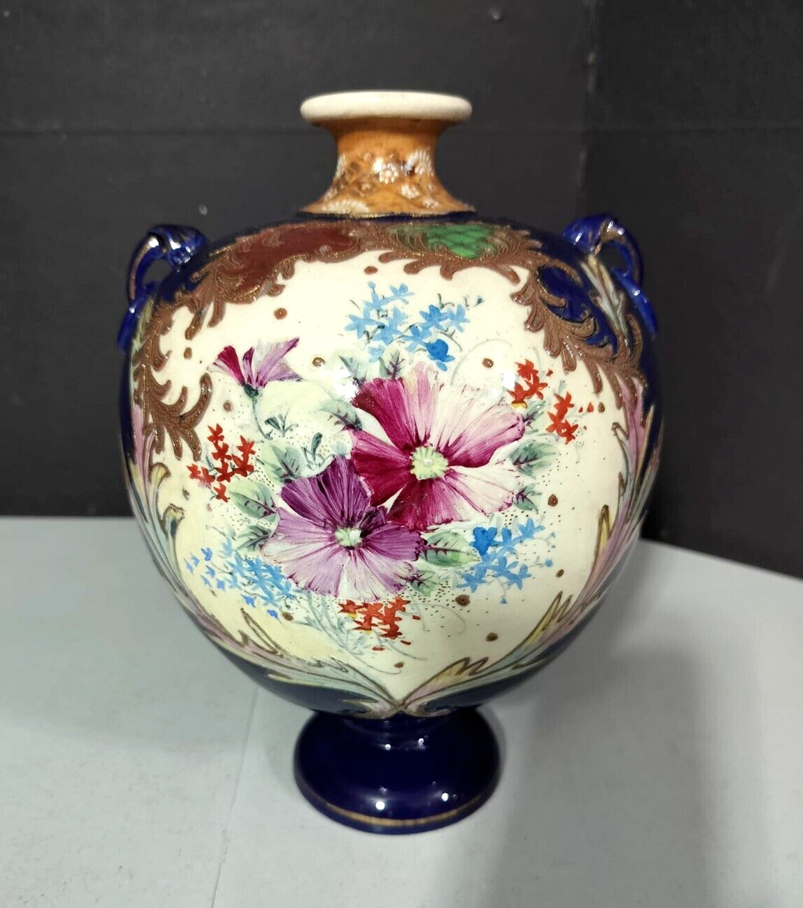 Antique Austrian Art-Nouveau Porcelain Amphora, 9\