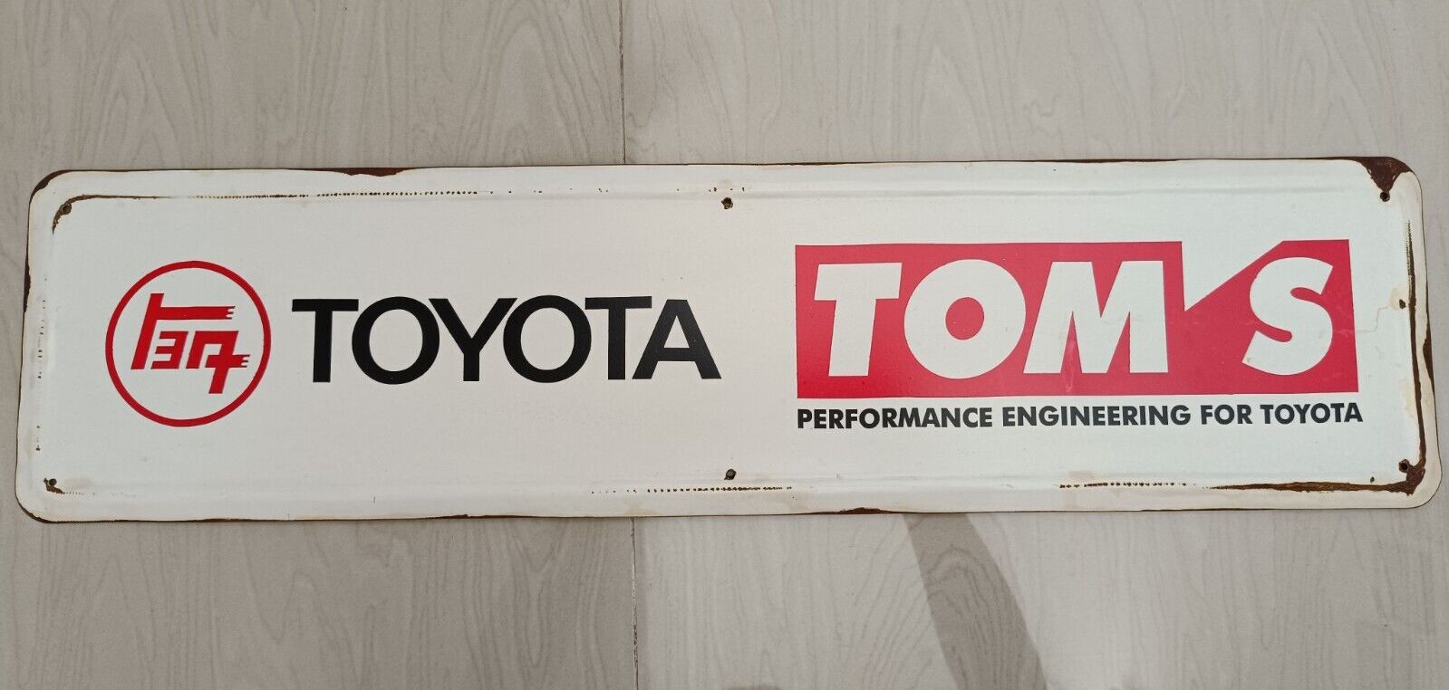 VINTAGE TOYOTA TOM'S PORCELAIN GAS AUTOMOBILE SERVICE WORKSHOP SIGN 70x18 Cm