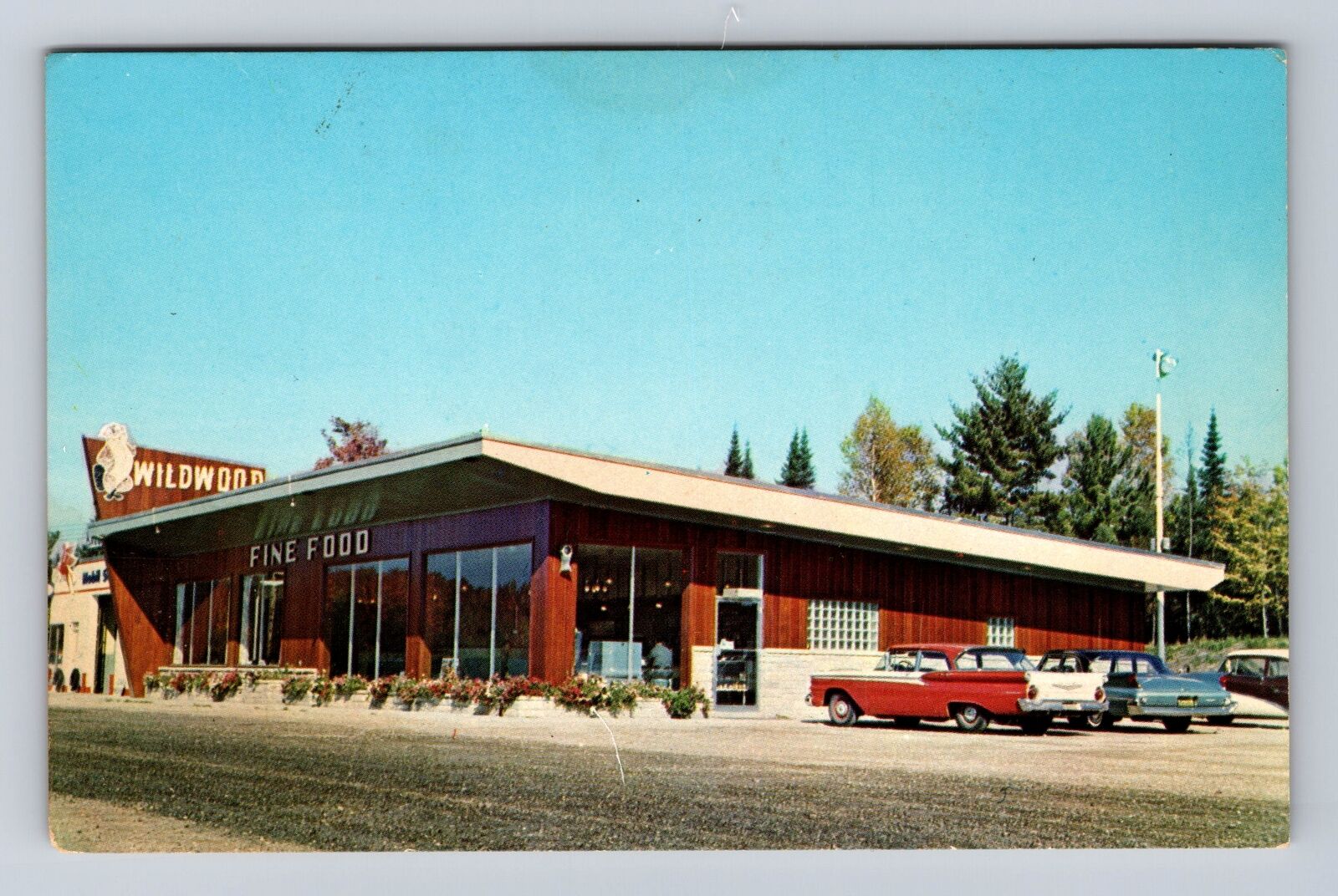 Hermansville MI- Michigan, Wildwood Truck Stop, Antique, Vintage Postcard