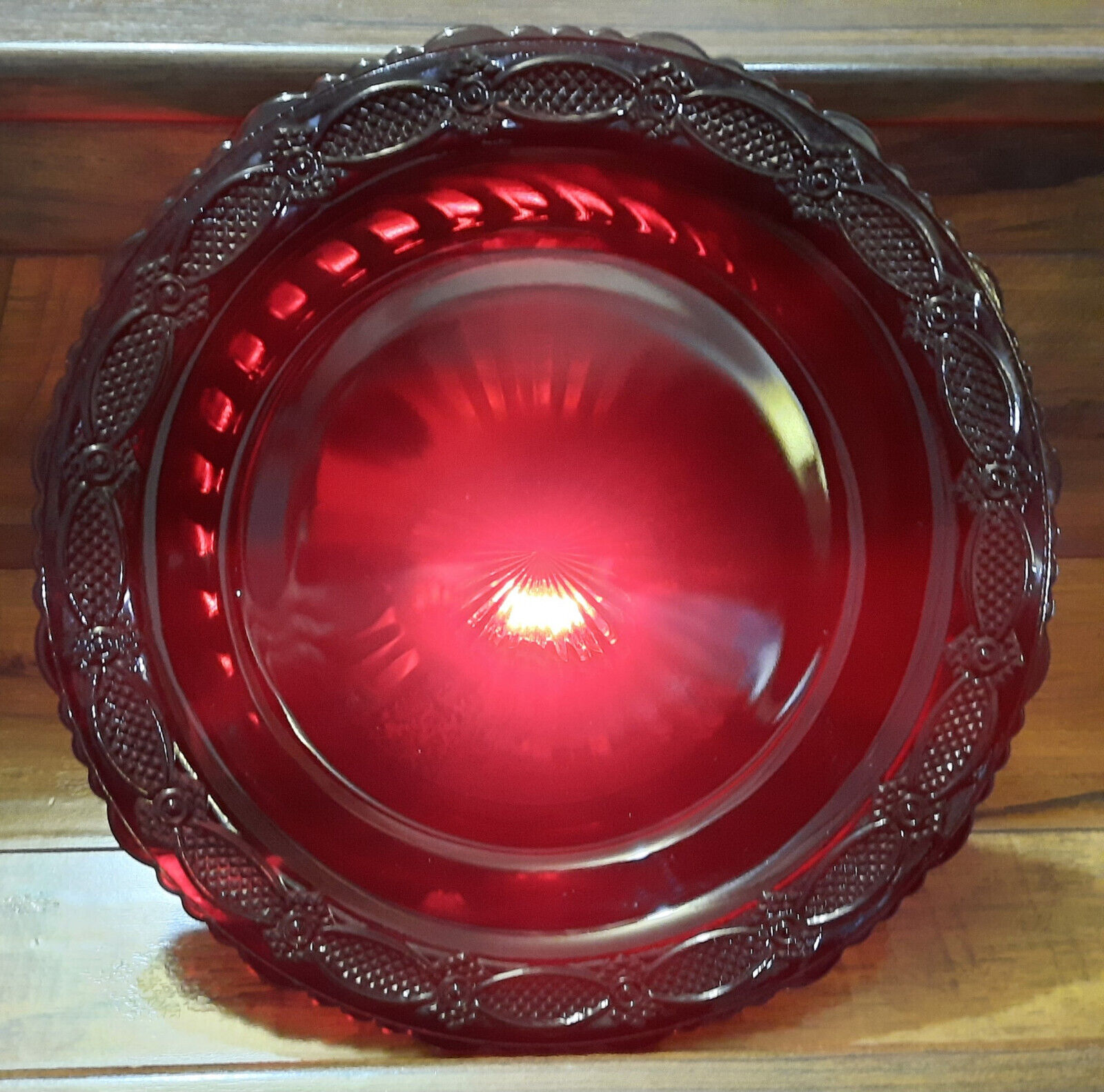 Avon 1876 Ruby Red Glass Cape Cod Pie Plate Server Dish Vintage EX Condition