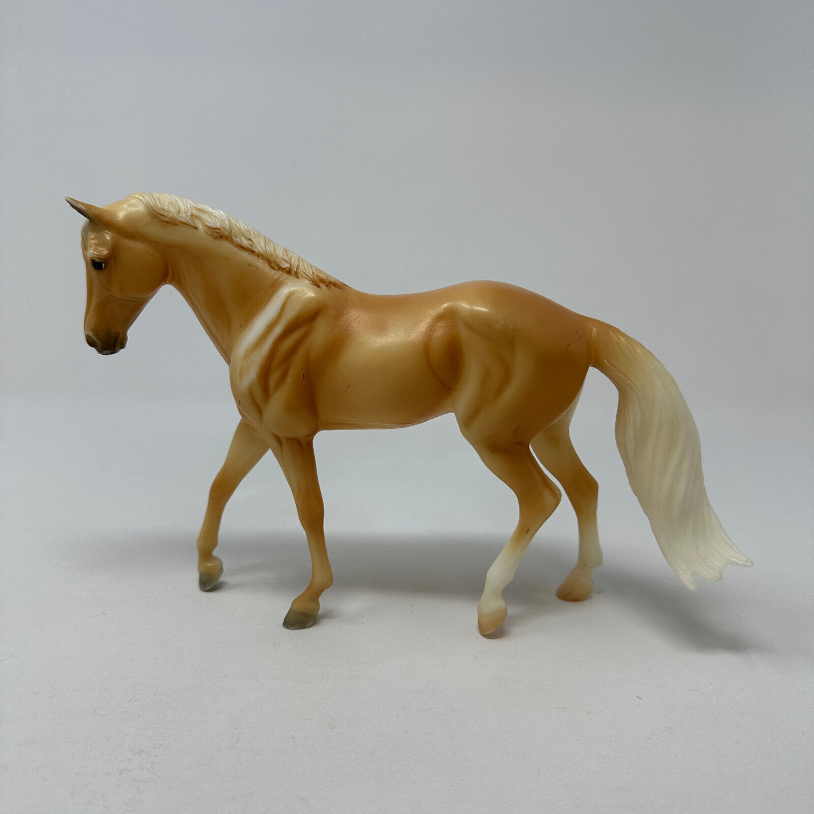 Breyer American Quarter Horse Figure Model AQHA Blue Gold Family Classic