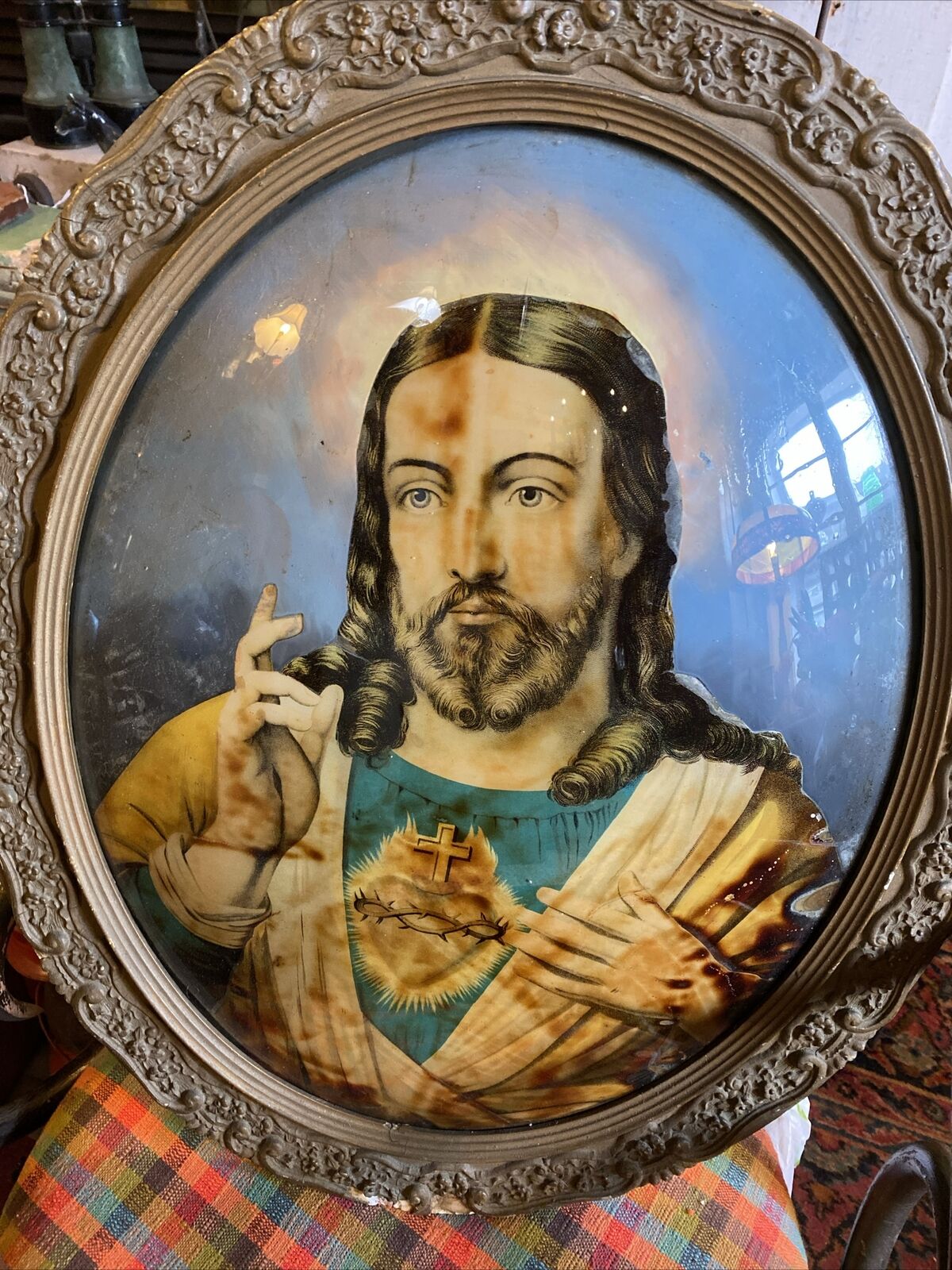 Antique Oval Domed Reverse Convex Glass Picture of Sacred Heart Jesus C.1930’s