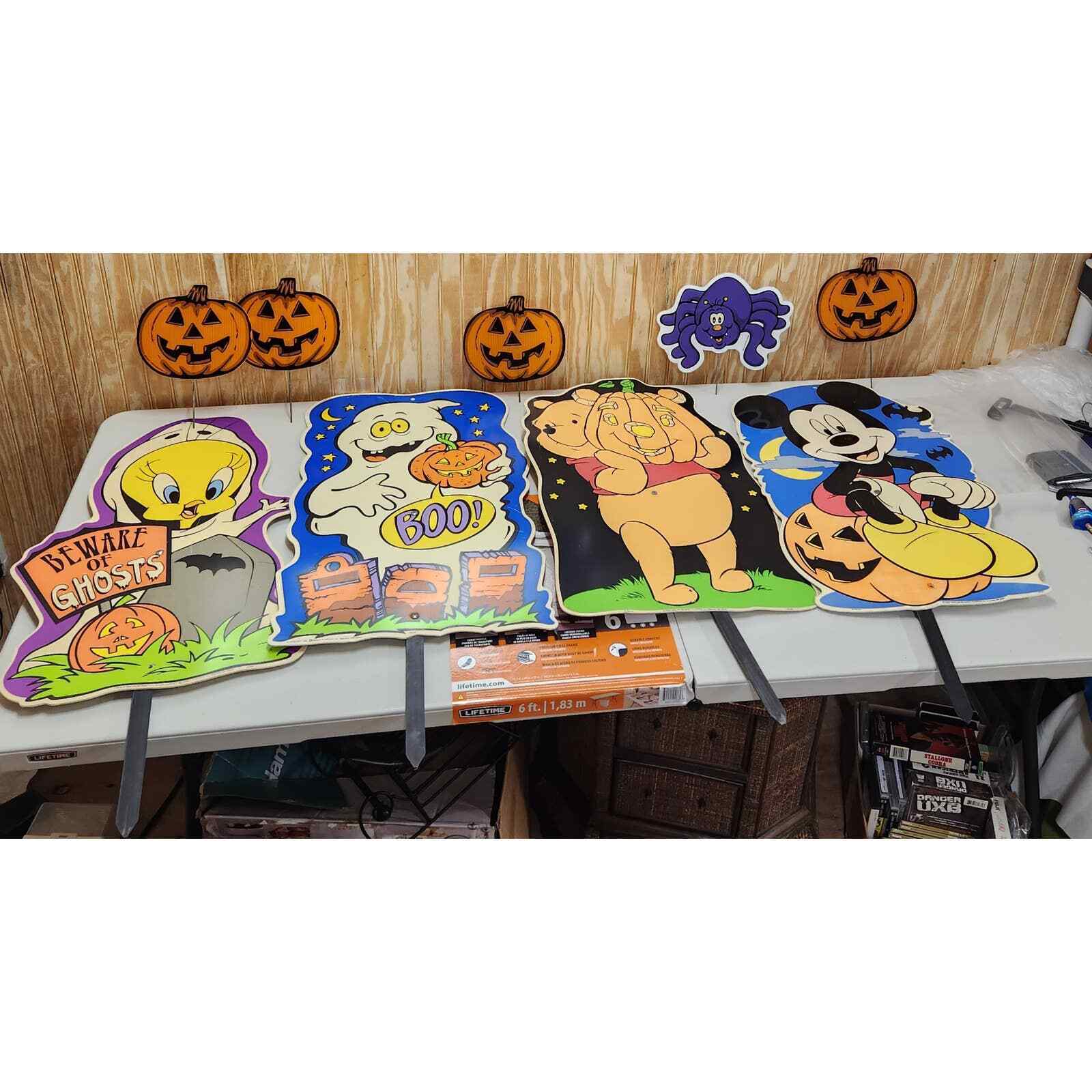 Disney Warner Bros. Yard Art Decor Halloween 9 Piece