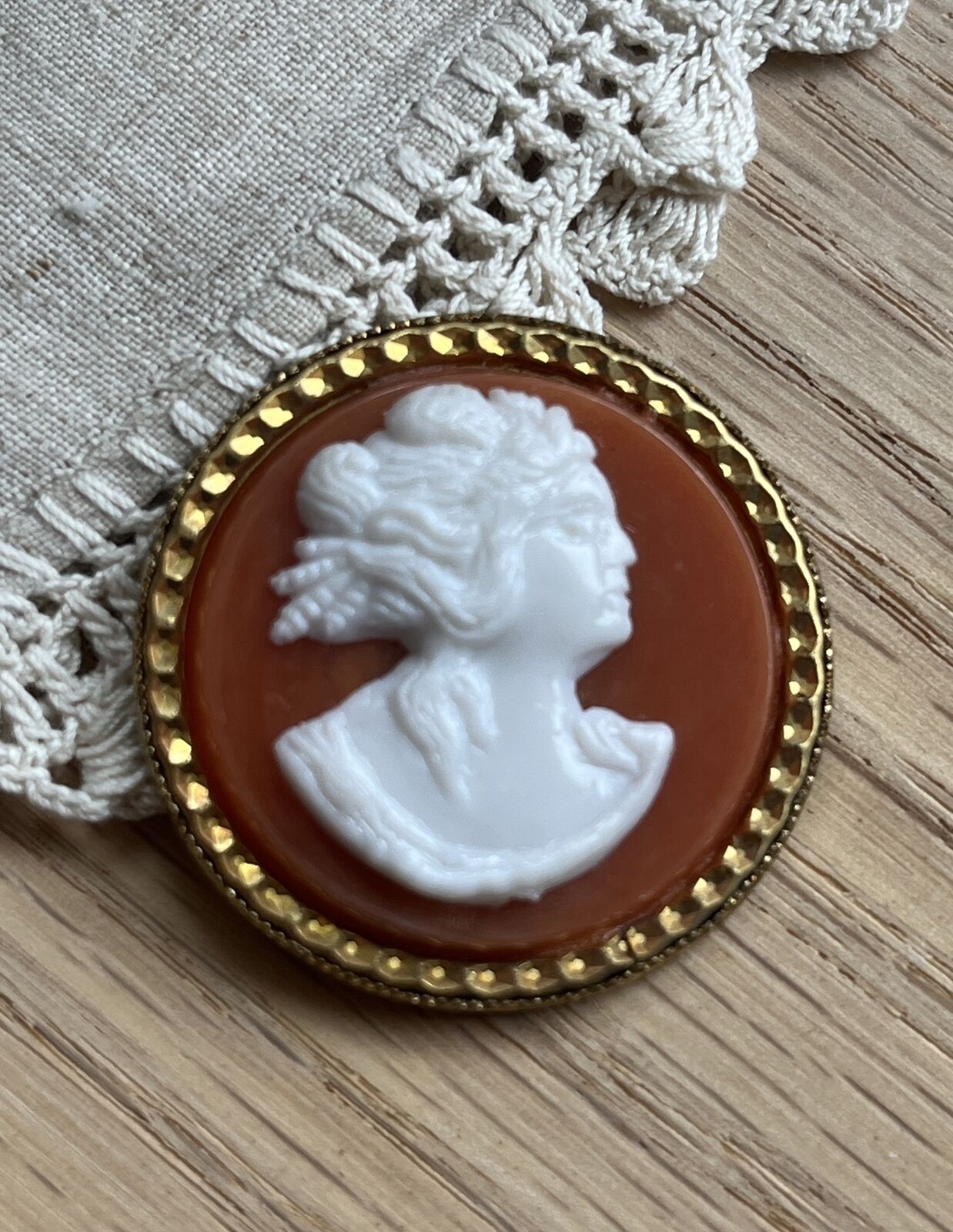 Vintage Faux Coral Cameo White Plastic Gold Tone Button Collectible