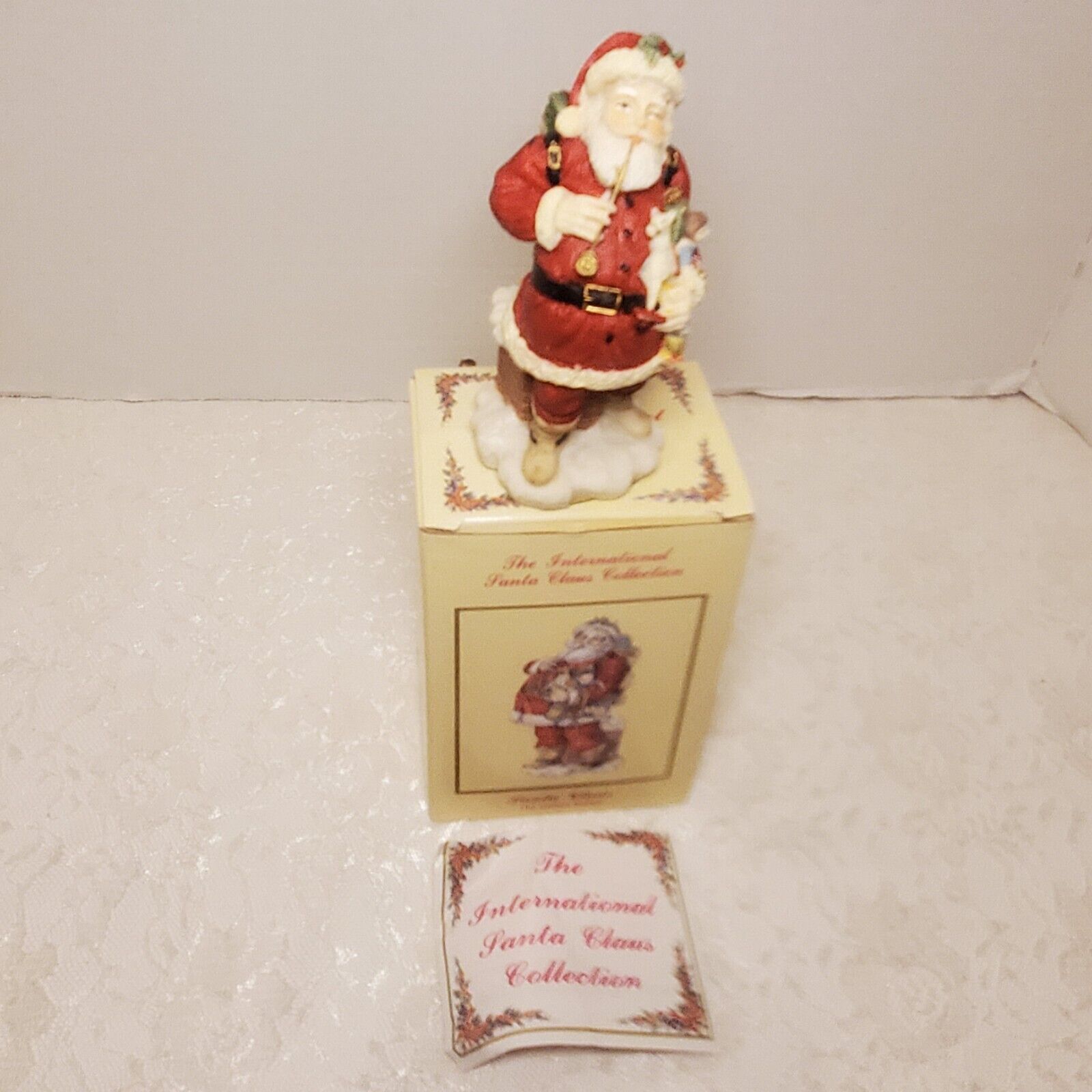 International Santa Claus Collection Figurine SC06 Santa Claus United States Vtg
