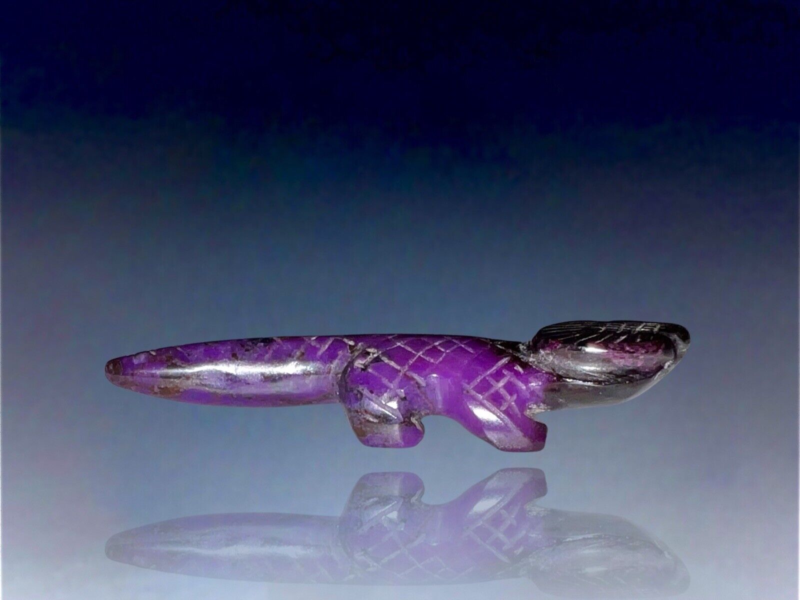 Native San Felipe / Zuni Carved Sugilite Horned Lizard Fetish By Melvin Sandoval