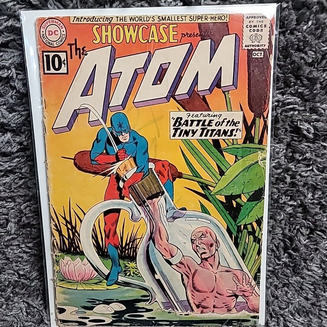 DC SHOWCASE Presents 34 1st Appearance Of The ATOM KEY ISSUE Comic 1961