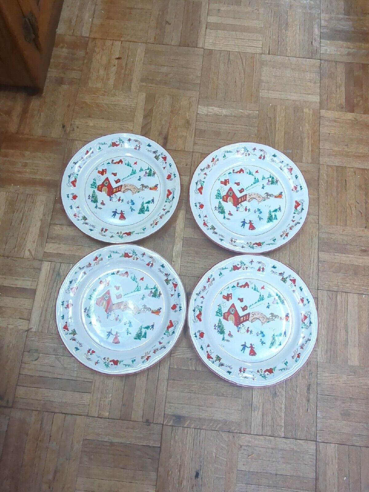 Faberware White Christmas 95 Katherine Babaonovsky 391 Set. Four Dinner  Plates 
