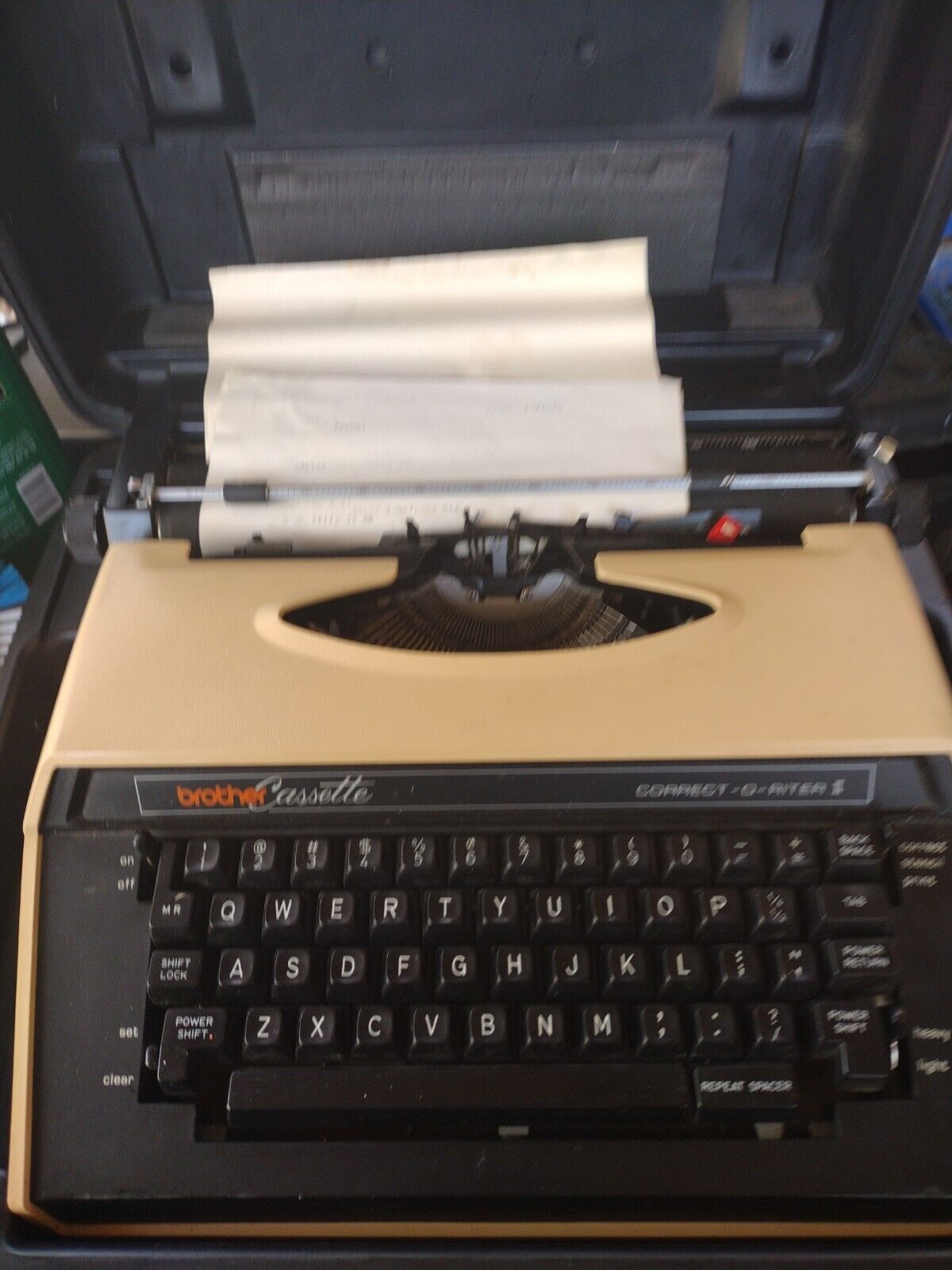 Working Vtg Brother Cassette Correct-O-Riter  Elect Typewriter w case Wednesday