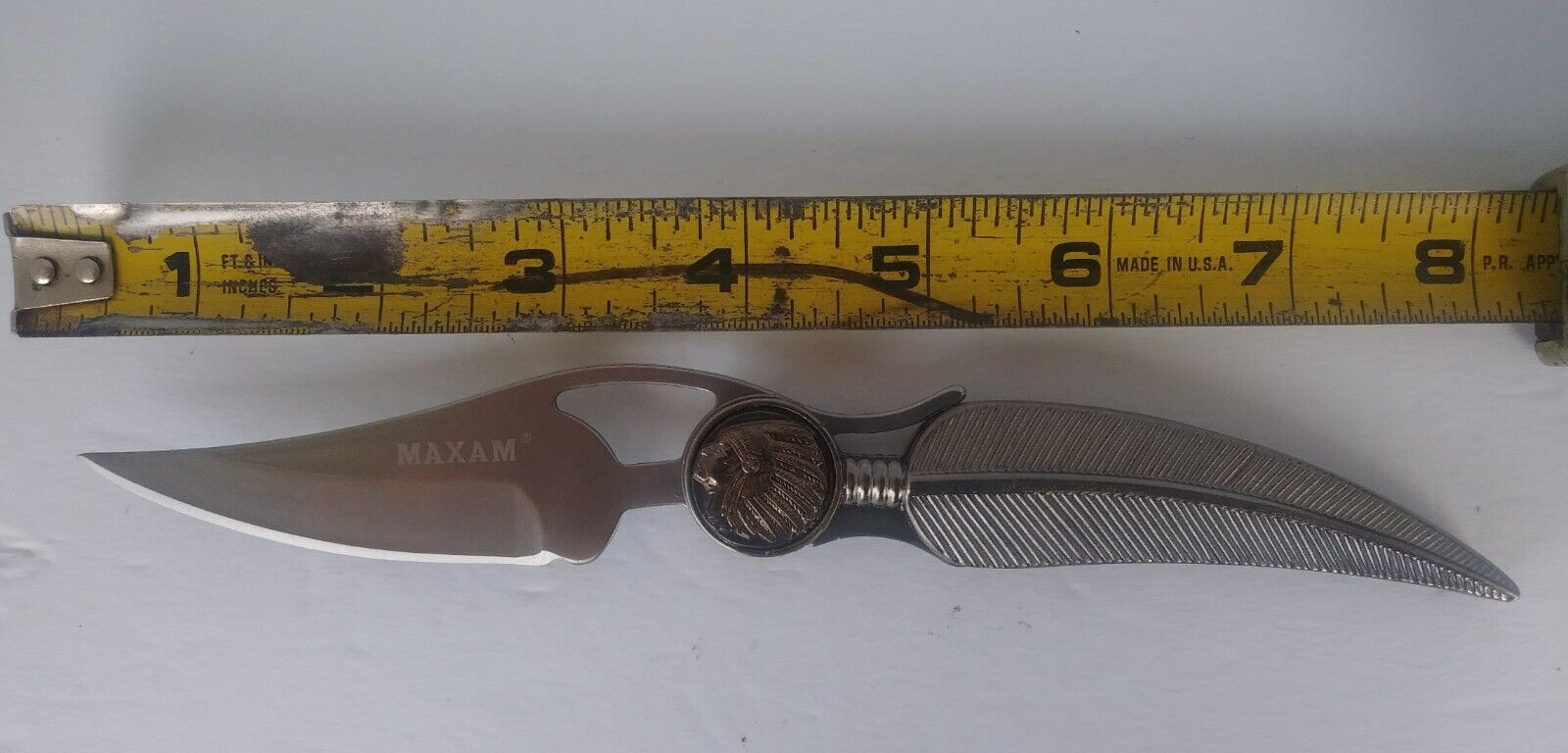 Maxam Liner Lock Knife, New with box. 8 inches long when opened.