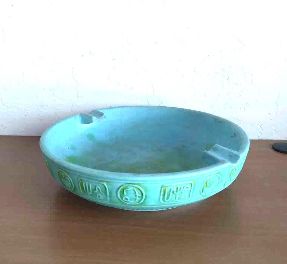 Alvino Bagni, Sea Garden Turquoise Art Pottery Ashtray