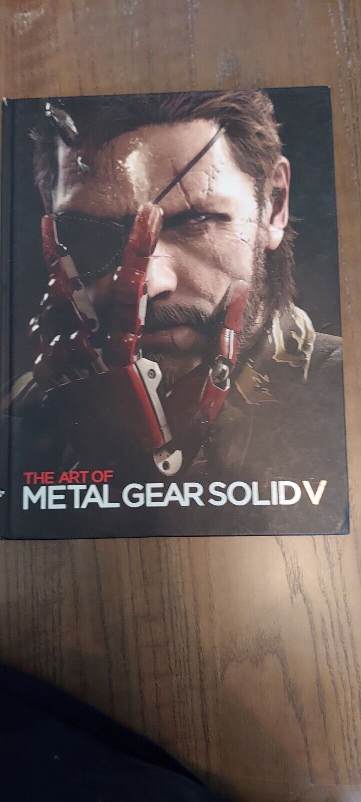 The Art of Metal Gear Solid V Dark Horse Art Book