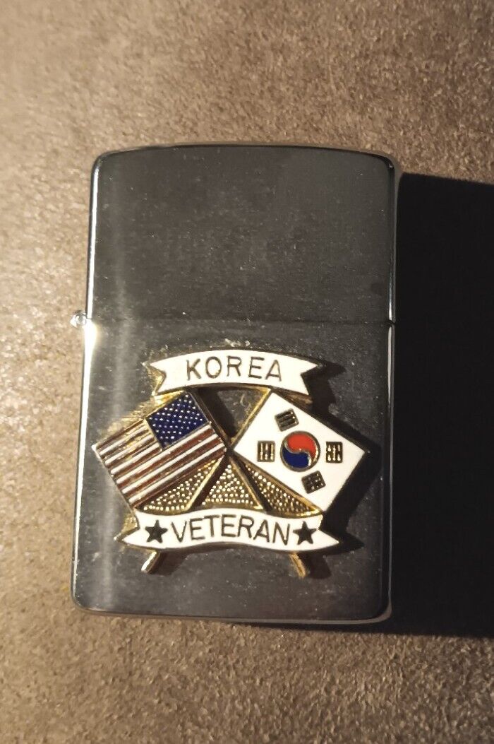 1989 Vintage Zippo Cigarette Lighter Korea Veteran War USA Korean Flags