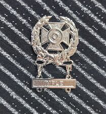 US ARMY Expert Shooting Silver Badge Wreath Rifle MARKSMAN Qualification Q Bar picture