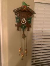 VINTAGE COLORFUL MUSIC CUCKOO CLOCK FINCH ON LIMB. WORKING picture