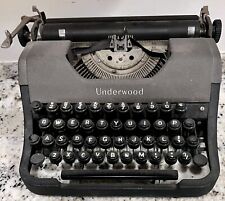Vintage Underwood LEADER  Typewriter picture