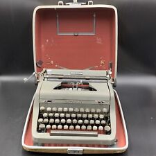 Vintage Royal Quiet De Luxe Typewriter with Case picture