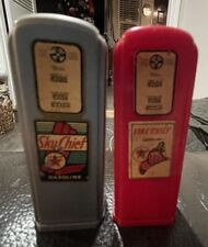 1960s Vintage Plastic Texaco Gas Pump Salt & Pepper Shakers - Detroit Michigan picture