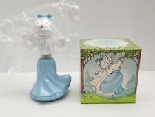 Vintage Avon 2 oz. Felina Fluffles Pink & Pretty Cologne Decanter Full New picture