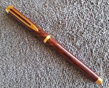 Waterman Gentleman Marble Brown Lacquer Fountain Pen, 18K Med Nib Gold Nib picture