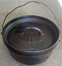 Antique Cast Iron Pot Gate Mark 3 Footed Camp Dutch Oven With Lid  10 IN C Mark picture