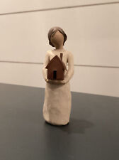 Willow Tree Figurine Mi Casa 2004 Woman Holding House in Hands Susan Lordi picture
