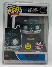Funko Pop DC Super Heroes Batman Glow #409 Special Edition with POP Protector picture