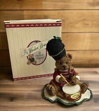 The Windsor Bears of Cranbury Commons Lil’ Drummer Bear 1997 “William” Vintage picture