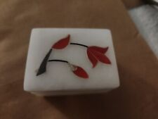 HANDMADE WHITE MARBLE TRINKET BOX WITH FLORAL INLAY DESIGN picture